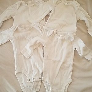 4 pair of long sleeve bodysuits